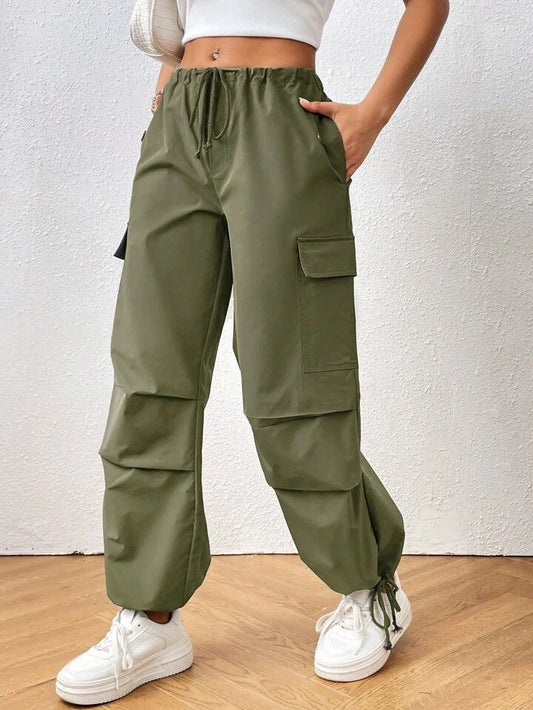 Flap pocket green cargo